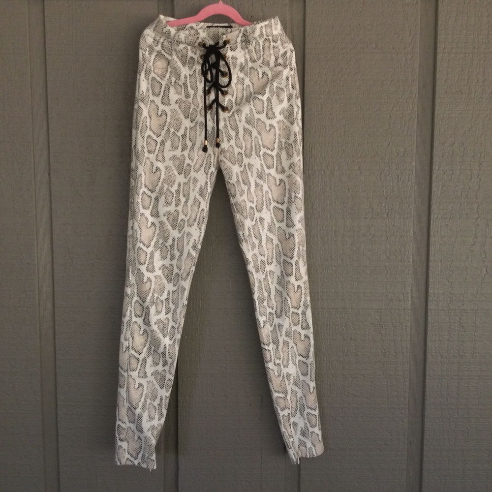 Doll Kills Jagger And Stone Hailey Pants Size 2 Snake Print Lace Up High Rise